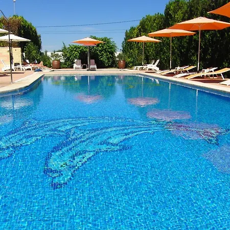 Crystal Park Hotel