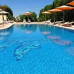 Crystal Park Отель